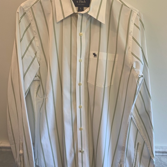 Abercrombie and Fitch Button Up Shirt - Picture 4 of 4